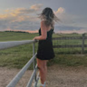 Meet your Posher, Emma